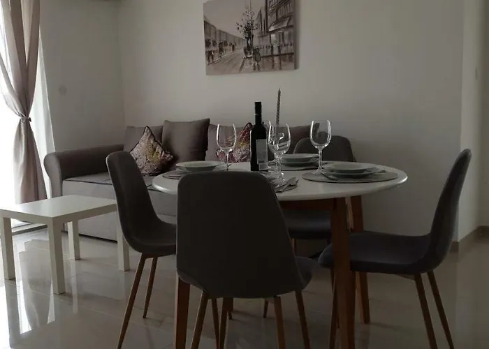 Panorama 아파트 *